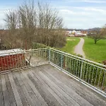 Come - Stilfuld Elegance For 4 Med Pejs *
