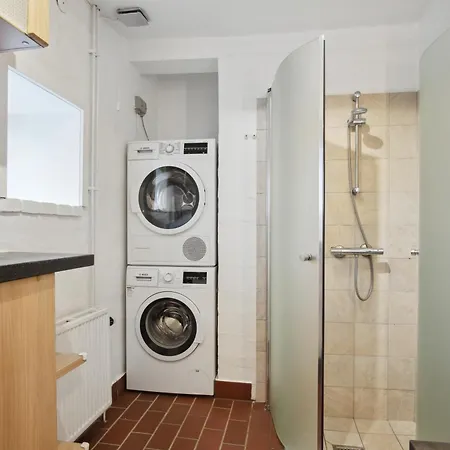 Come - Stilfuld Elegance For 4 Med Pejs *