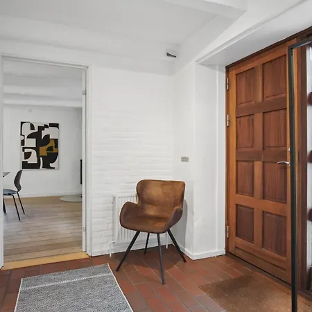 アパート Come - Stilfuld Elegance For 4 Med Pejs *